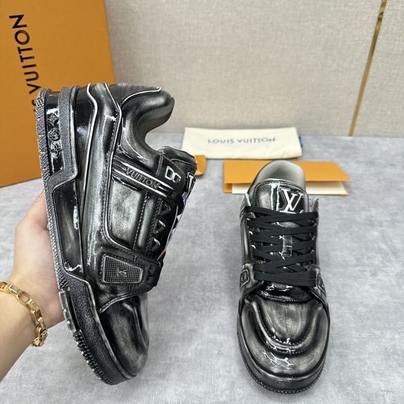 Louis Vuitton Sneakers